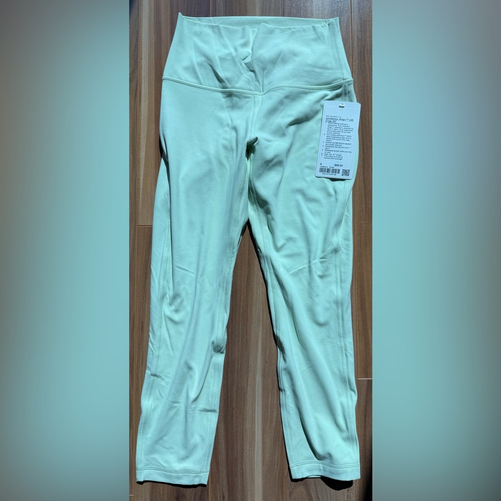 NWT Lululemon Align High Rise Crop 23” - size 6
